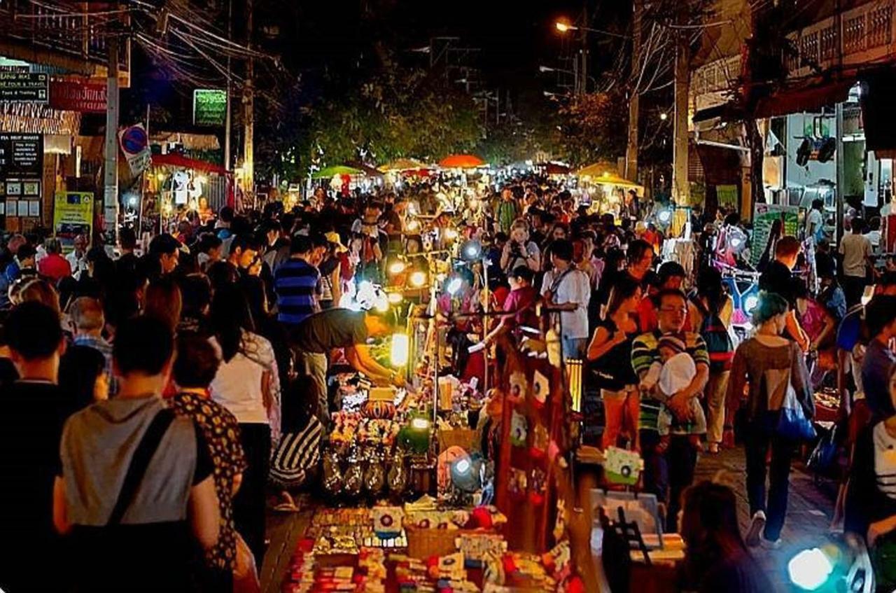 Varada Place Chiang Mai Exterior foto